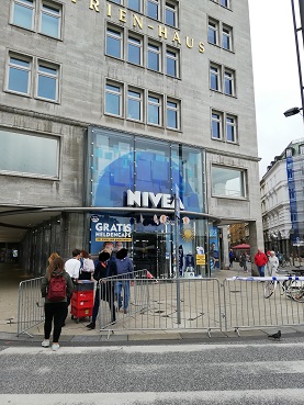 もう一枚…もらえば良かったかな？